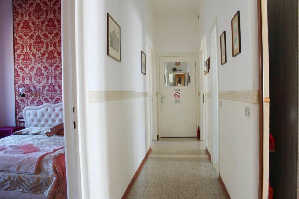 The Golden Apartment Venice Exterior photo